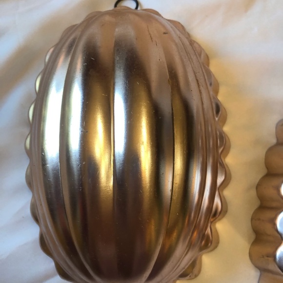 Set of 2 Copper Toned Molds Wall Decor Jell-O - Picture 3 of 9